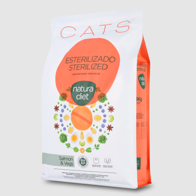 Natura Diet CAT Sterilized Salmon & Vegs